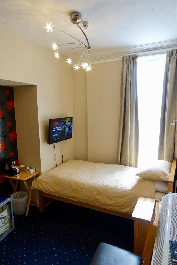 Abinger Guest House Leicester Bagian luar foto